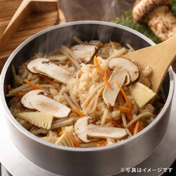 カネカ食品　ごちそう釜飯の素　松茸　３５２ｇ