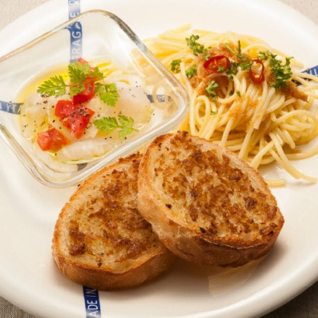 ガーリックオリーブオイルとにんにくのオイル漬け2種