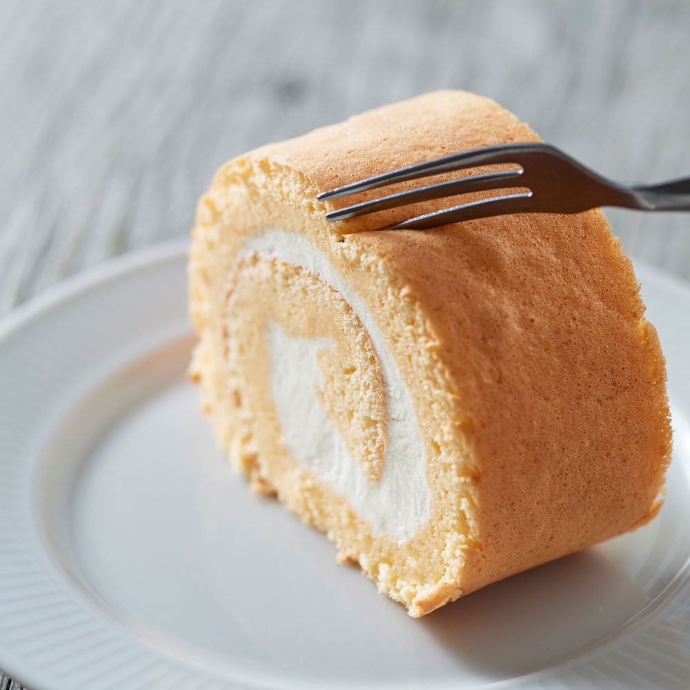 白金スイーツ 白金プラチナロール(プレーン) ハーフ