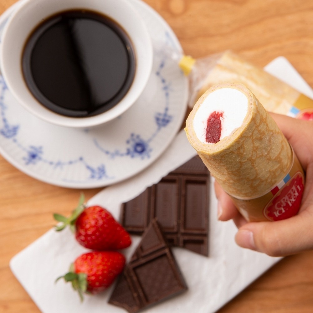 岐阜 「新杵堂」 クレープアイスロール　4本入