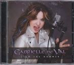 GABRIELLE DE VAL / I AM THE HAMMER