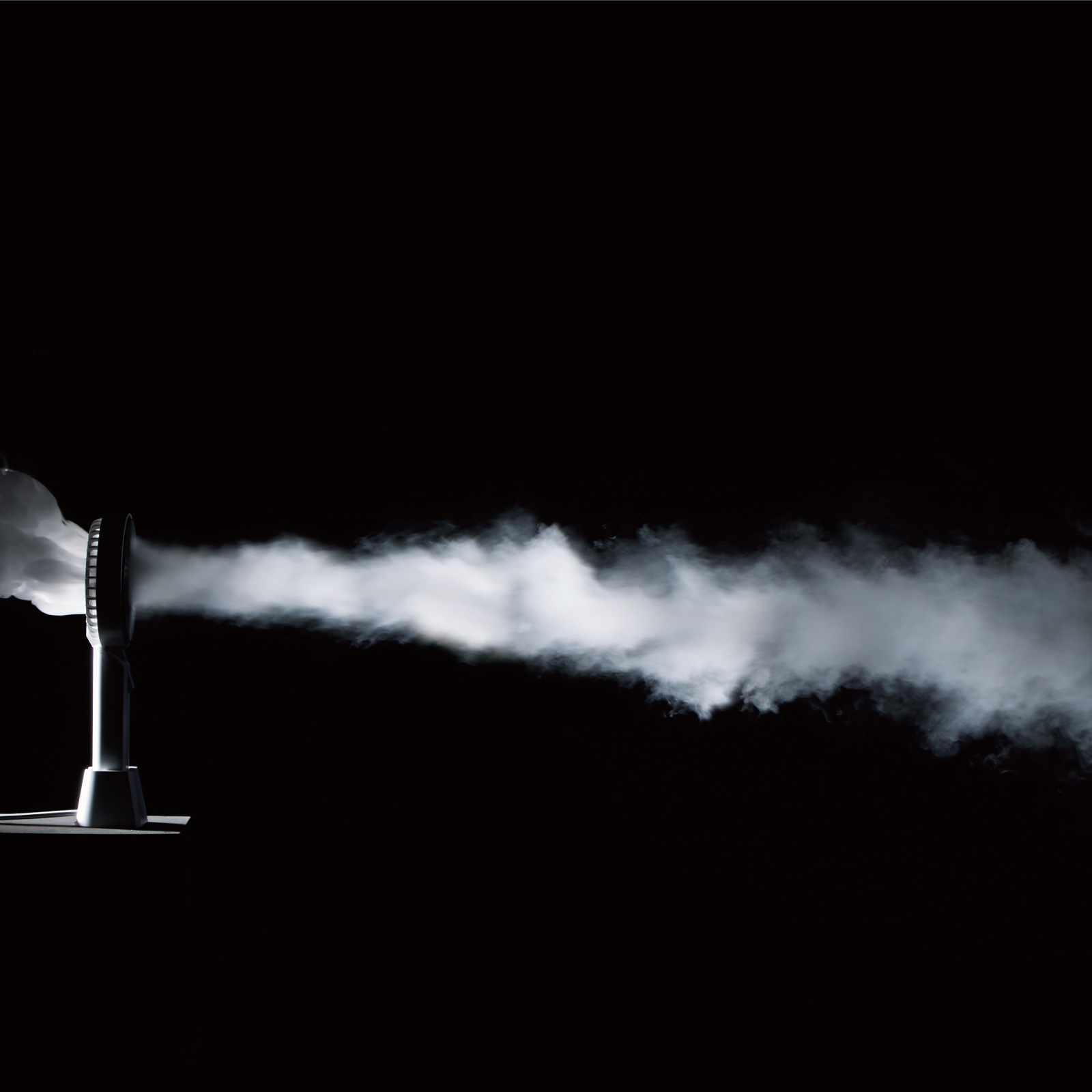 【アウトレット品】★数量限定特別価格★　ハンディファン　AHF-710/FSSH-0179　