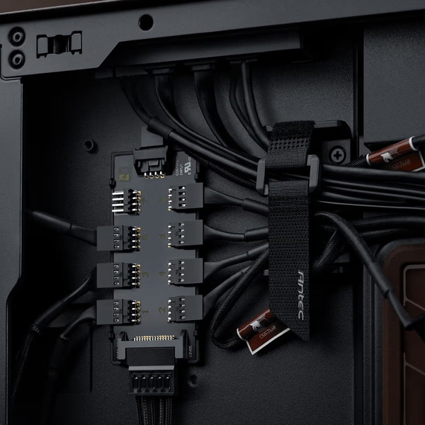 NOCTUA Antec Flux Pro������ ANTEC-FLUX-PRO-NC �ե륿� 6���Noctua G2�ե������ : NF-A14x25 G2 / NF-A12x25 G2 / NF-A14x25 G2 PWM�ե��� �Ų������� �������٥ǥ����ץ쥤��� AntecFlux Pro Noctua Edition �ڥ���󥻥��Բġ��̳�ƻ����Υ�������Բġ� -������-