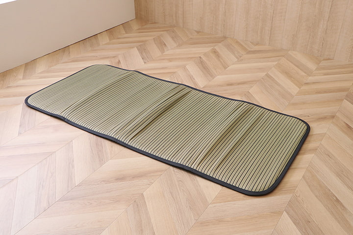 �����ҥ� ���� �ޥå� ���� ξ�� ����ץ� ������ Ĵ���� �ý� �������� ��80��180cm �֥�å� 7546109 JAN:4956642791959 -��������-������������������Բġۡ��̳�ƻ����Υ��������Բġ�