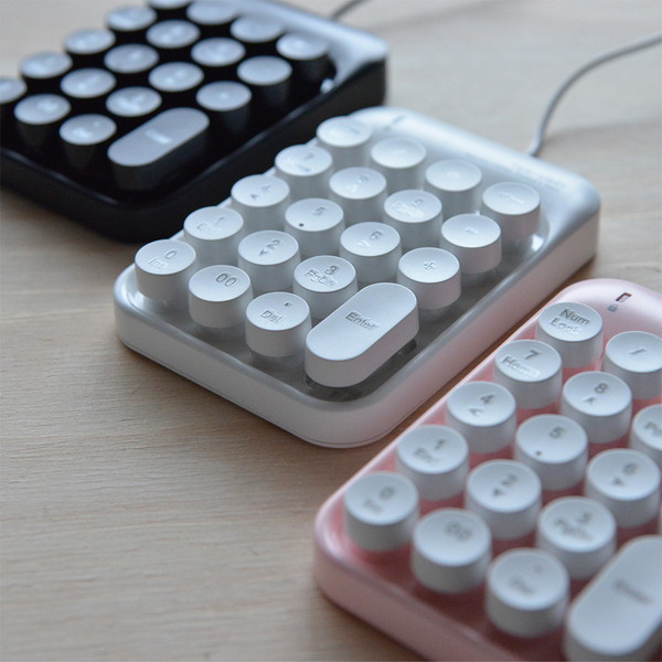 ミヨシ USBテンキー 丸キーキャップタイプ ブラック TENUS01/BK