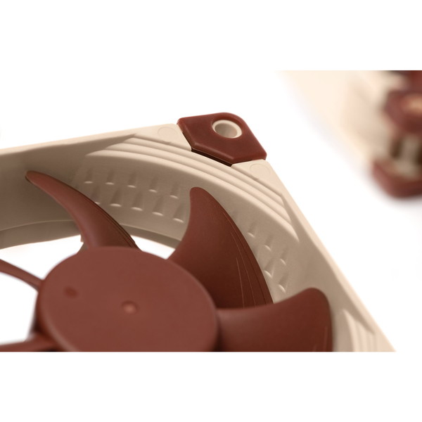 NOCTUA �������ե��� NF-A8 FLX �Ų� 80mm �Υ�����16.1dB �ڥ���󥻥��Բġ��̳�ƻ����Υ�������Բġ�