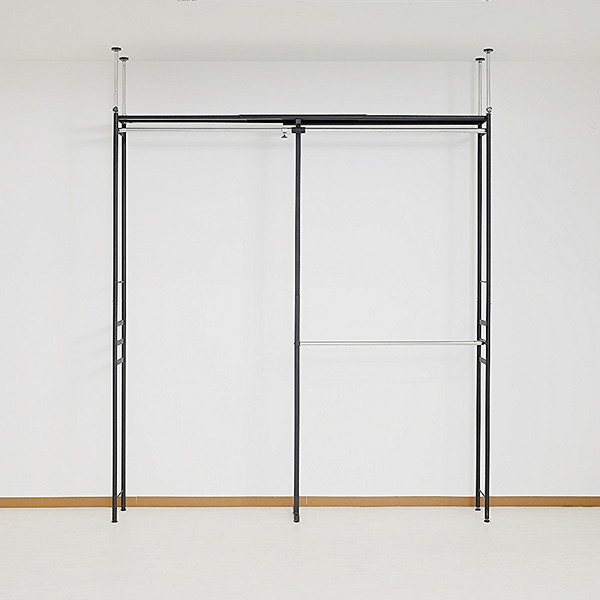 突っ張りハンガーラック　SK-80H-BK 楽天市場】伸縮式 突っ張り ラック ワードロープ 奥行30cm