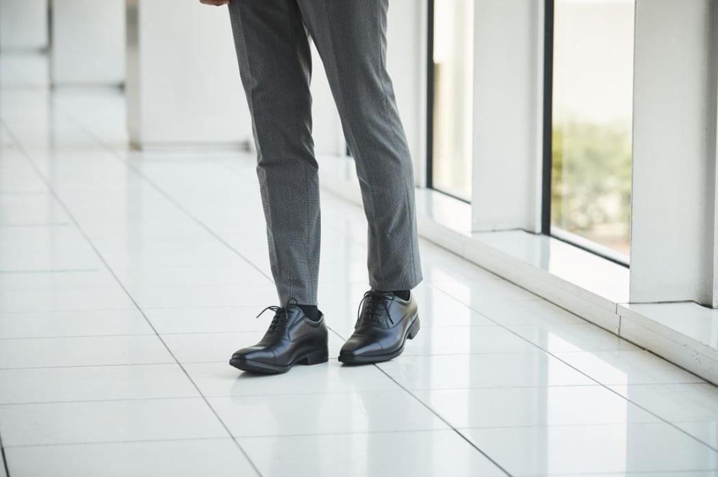 アシックス商事 texcy luxe(テクシーリュクス) ビジネスシューズ 本革 スニーカービズ ブラック 26.0cm TU-7010 -お取り寄せ品-【北海道沖縄離島は配送不可】