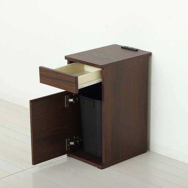 クロシオ コンセント付ダストボックス 82315 【代引・日時指定・キャンセル不可・北海道沖縄離島配送不可】 -お取り寄せ-