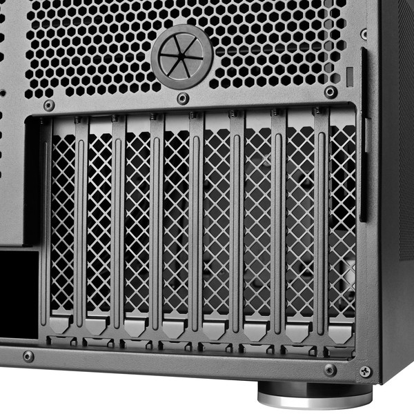 Silverstone PCケース Crown 04 SST-CW04TB 据え置き型ケース 大型PCケース ワークステーション 【代引・日時指定・キャンセル不可・北海道沖縄離島配送不可】