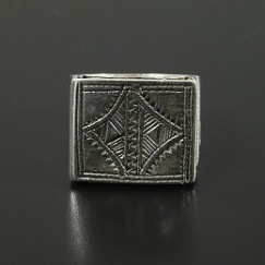 TOUAREG SILVER JEWELRY トゥアレグ シルバー ジュエリー ピュア シルバー リング 1.5ｃｍ×2ｃｍスクエア3  シルバー|T|BRAND