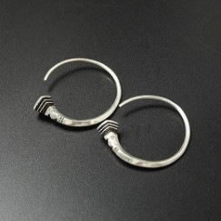 TOUAREG SILVER JEWELRY トゥアレグ シルバー ジュエリー  シルバーピアス 〇 エボニーウッド シルバー|T|BRAND