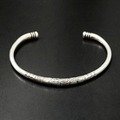 TOUAREG SILVER JEWELRY トゥアレグ シルバー ジュエリー シルバーバングル 18|T|BRAND