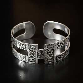 トゥアレグ シルバー TOUAREG SILVER/TUAREG SILVER 【公式】通販