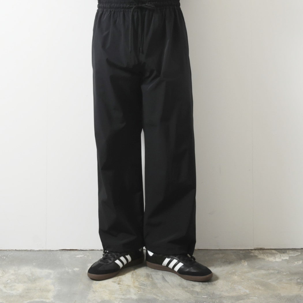 DeuxiemeCiasseAMERICANAナイロンパンツ DeuxiemeCiasseAMERICANAナイロンパンツ