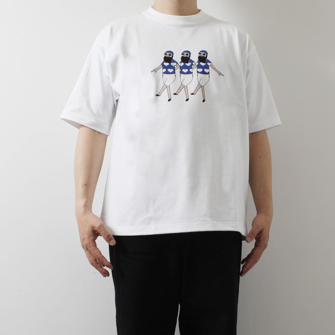 FUN Up Necessary modemdesign ファン おじさん ハート Tシャツ