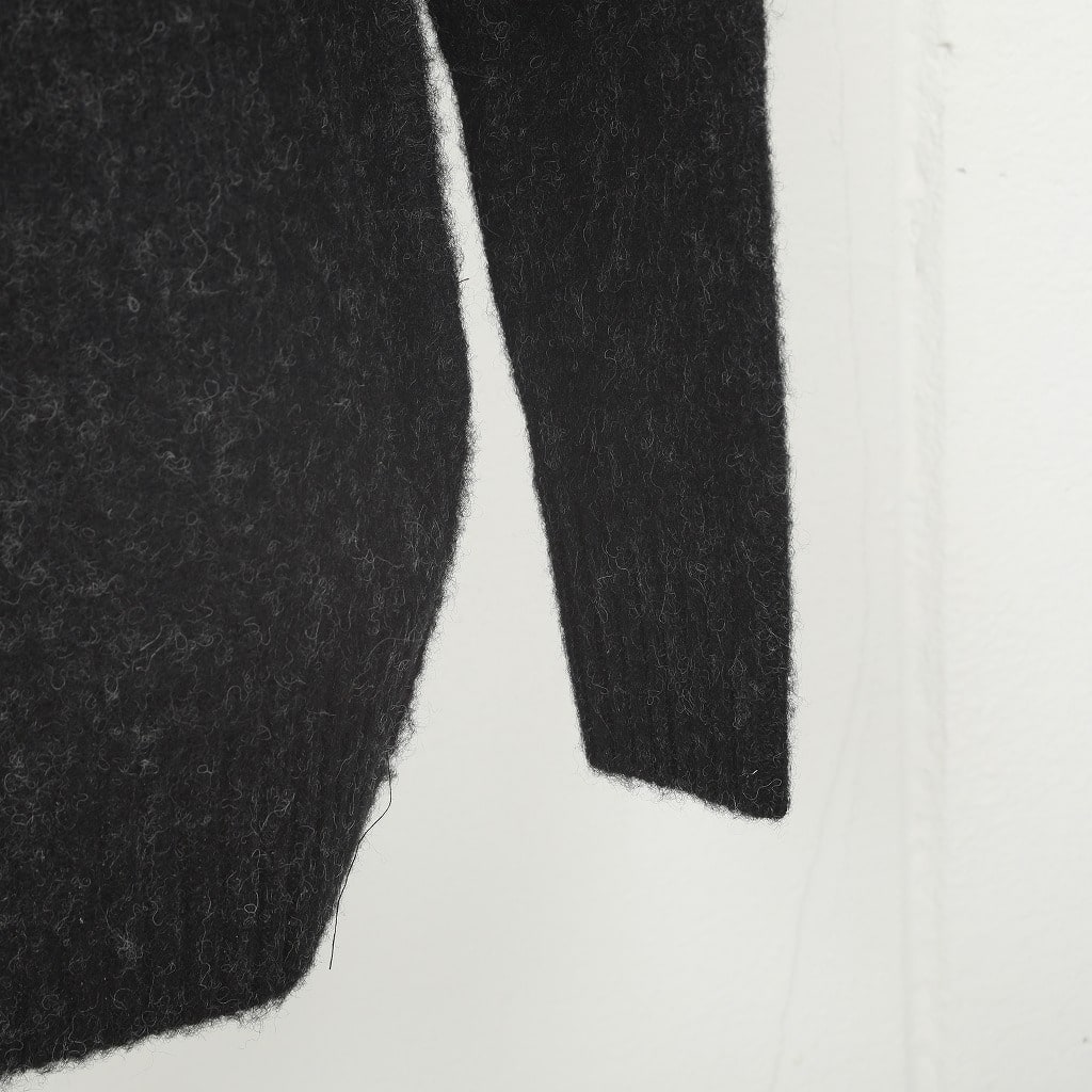 SCYE BASICS サイ シェットランドウール ブラッシュド クルーネックニット チャコール Shetland Wool Brushed Sweater