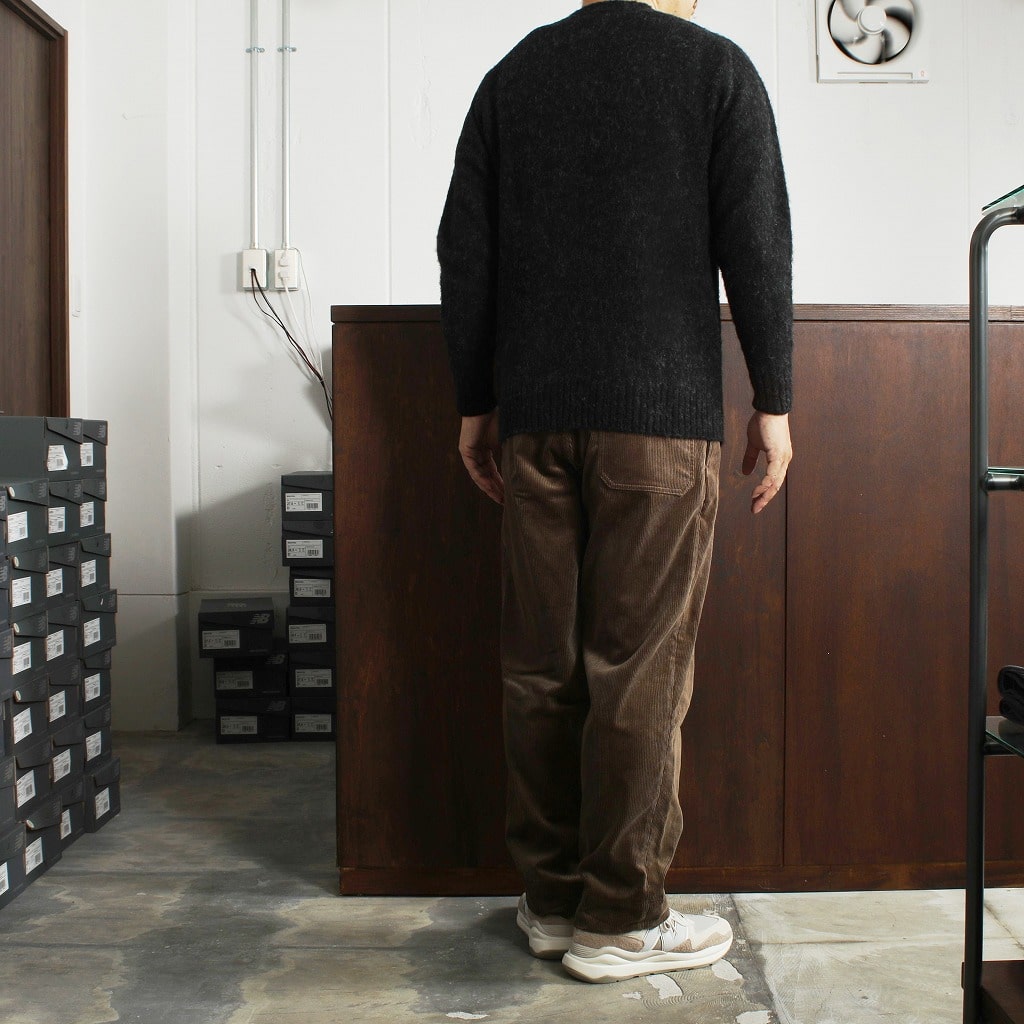 SCYE BASICS サイ シェットランドウール ブラッシュド クルーネックニット チャコール Shetland Wool Brushed Sweater
