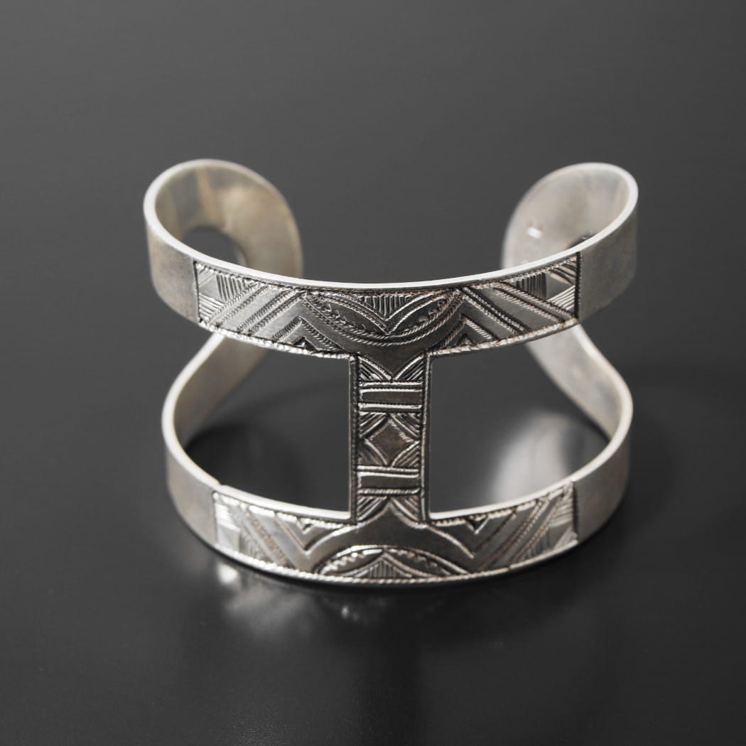 TOUAREG SILVER JEWELRY トゥアレグ シルバー ジュエリー シルバーバングル H型 シルバー