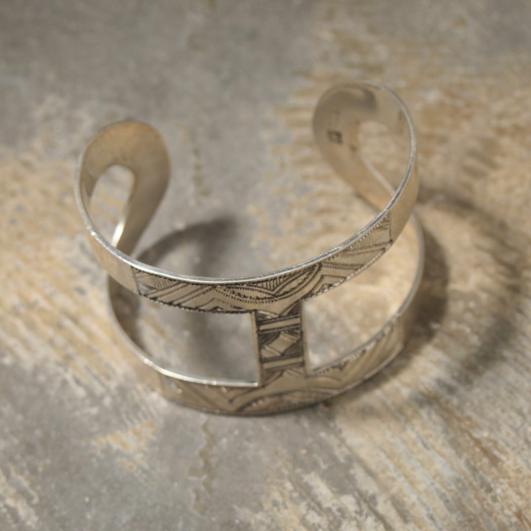 TOUAREG SILVER JEWELRY トゥアレグ シルバー ジュエリー シルバーバングル H型 シルバー