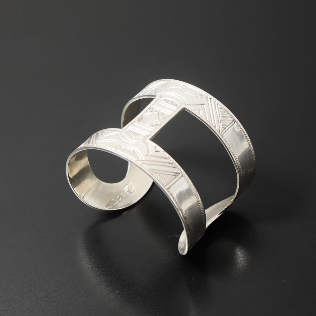 TOUAREG SILVER JEWELRY トゥアレグ シルバー ジュエリー シルバーバングル H型 シルバー レディースサイズ