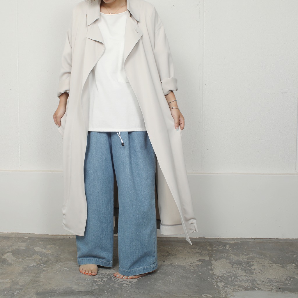 ATHA アタ ワイドイージーパンツ FADE DENIM GATHER WIDE EASY TROUSERS アイスブルー