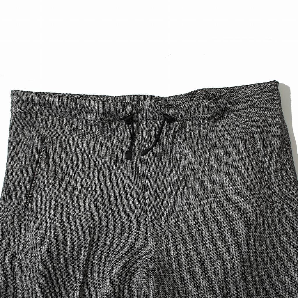 ATHA アタ ワイドイージーパンツ グレー CLASSICAL HERRINGBONE GATHER WIDE EASY TROUSERS