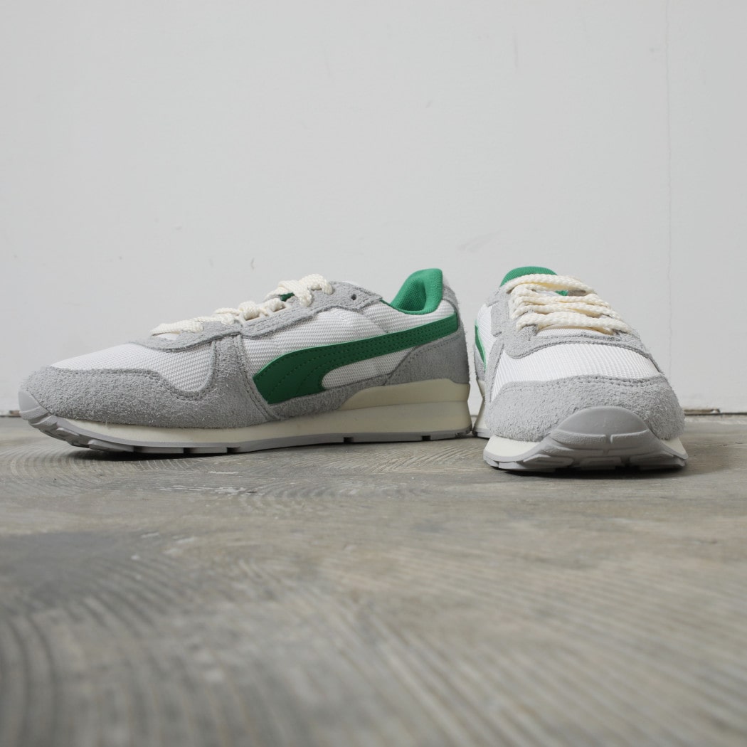 PUMA プーマ RX737 VINTAGE PUMA WHITE ヴィンテージ スニーカー ホワイト