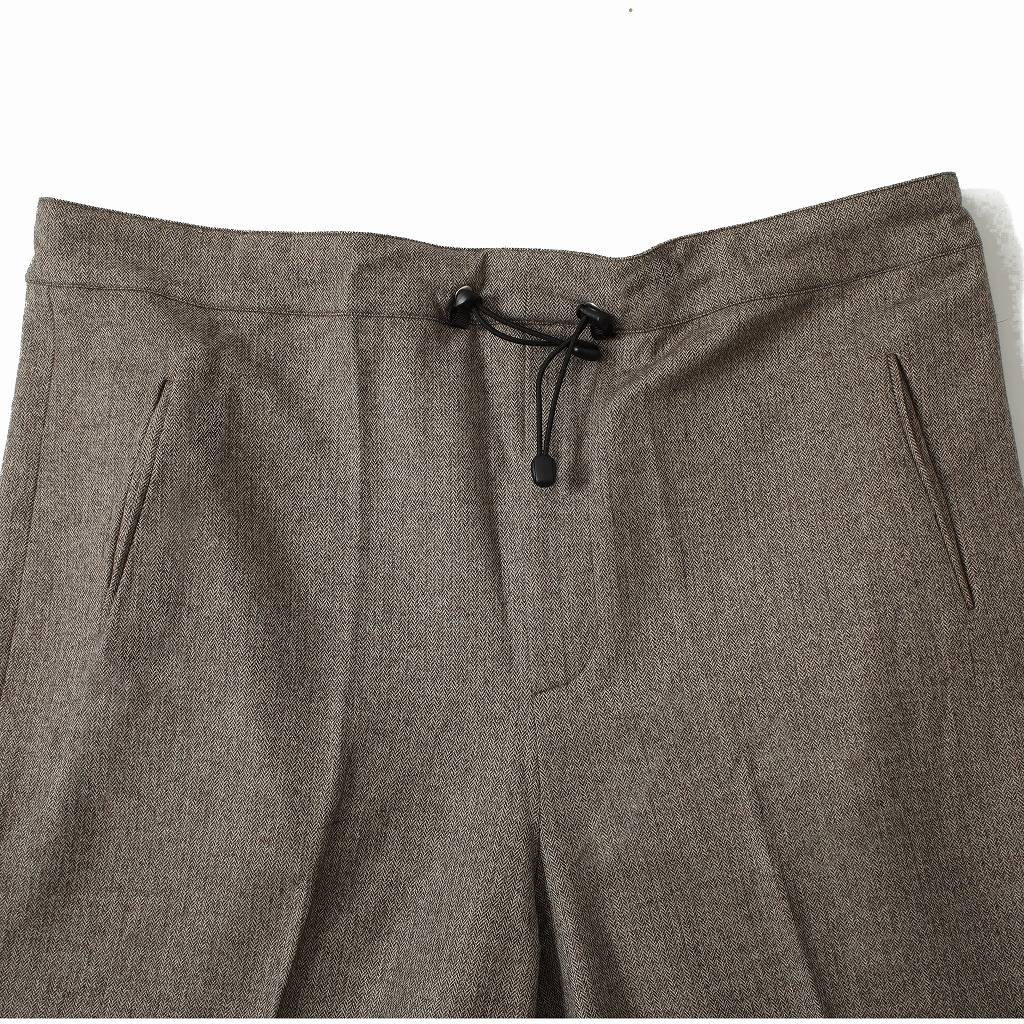 ATHA アタ ワイドイージーパンツ ブラウン CLASSICAL HERRINGBONE GATHER WIDE EASY TROUSERS