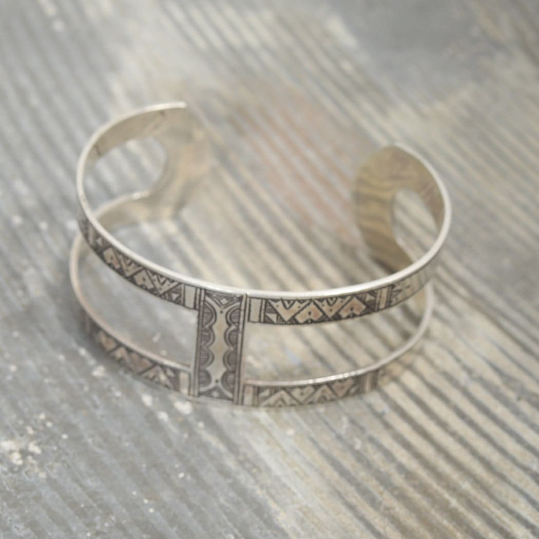 トゥアレグ　ジュエリー　シルバー　H型 TOUAREG SILVER JEWELRY トゥアレグ シルバー ジュエリー