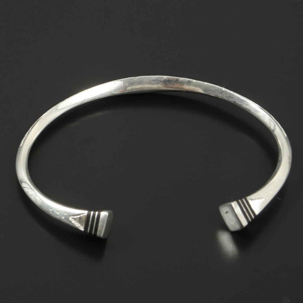 TOUAREG SILVER JEWELRY トゥアレグ シルバー ジュエリー POURE SILVER BANGLE シルバーバングル エボニーウッド シルバー