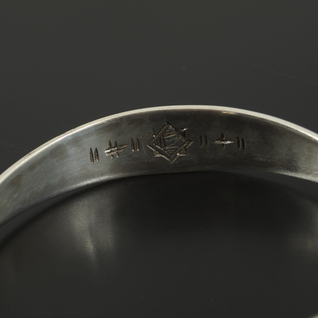 TOUAREG SILVER JEWELRY トゥアレグ シルバー ジュエリー POURE SILVER BANGLE シルバーバングル 1.2cm幅 シルバー
