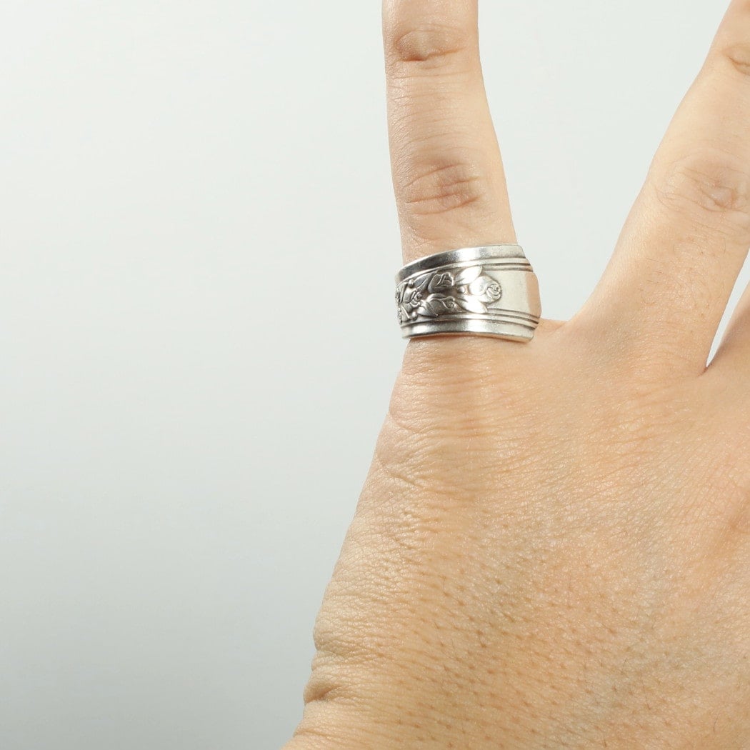 ケニアアーティスト アンティークスプーン スプーンリング6 真鍮製 シルバー 17号