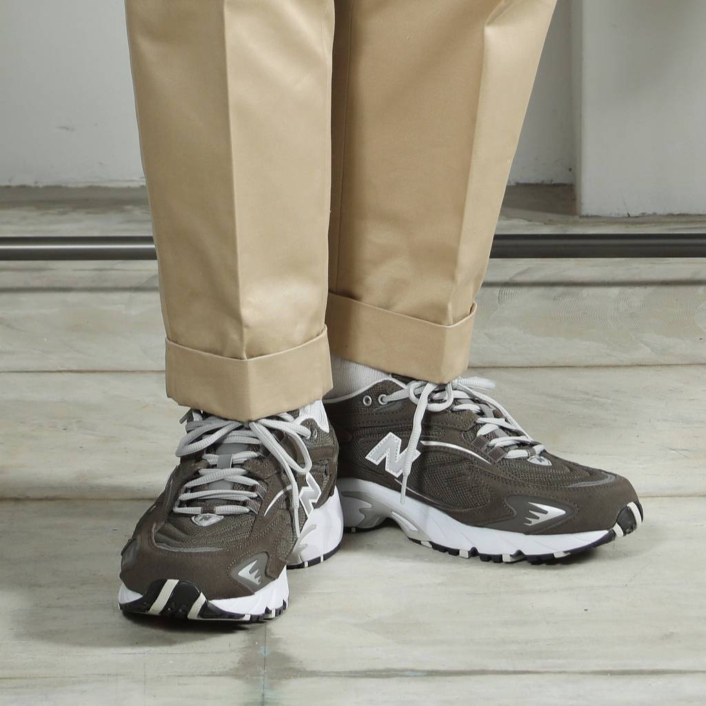 New Balance ニューバランス スニーカー ML725H Black Olive 国内正規