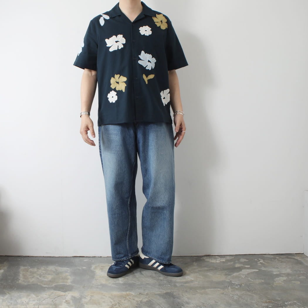 WAX LONDON ワックスロンドン フラワー刺繍 ショートスリーブシャツ ネイビー マルチカラー Navy And Multicolour Floral Applique Short-Sleeve Shirt