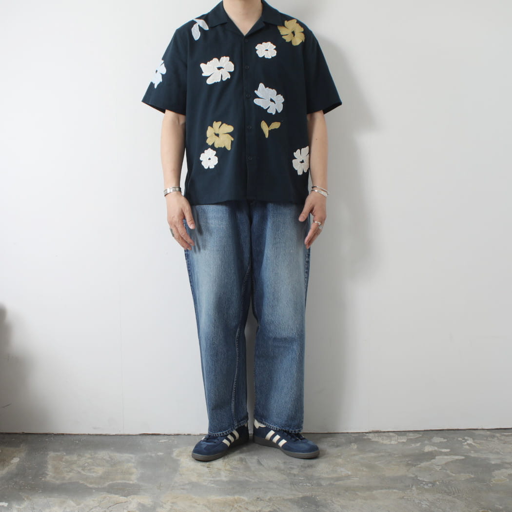 WAX LONDON ワックスロンドン フラワー刺繍 ショートスリーブシャツ ネイビー マルチカラー Navy And Multicolour Floral Applique Short-Sleeve Shirt