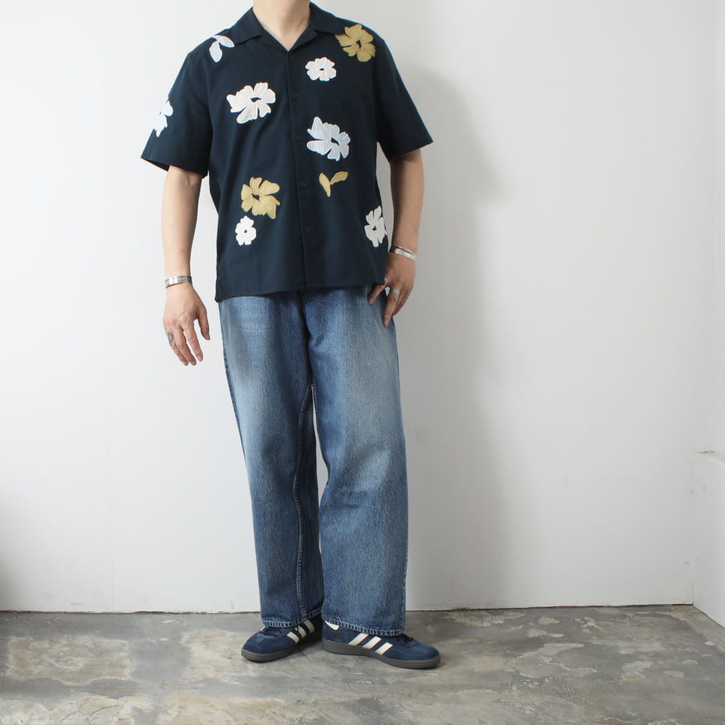 WAX LONDON ワックスロンドン フラワー刺繍 ショートスリーブシャツ ネイビー マルチカラー Navy And Multicolour Floral Applique Short-Sleeve Shirt