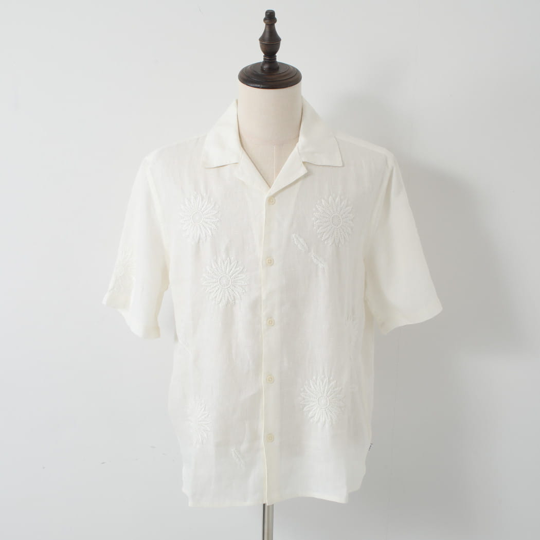 WAX LONDON ワックスロンドン Didcot ワックスロンドン フラワー刺繍 ショートスリーブシャツ ホワイト White Flower Embroidered Short-Sleeve Shirt WHIT