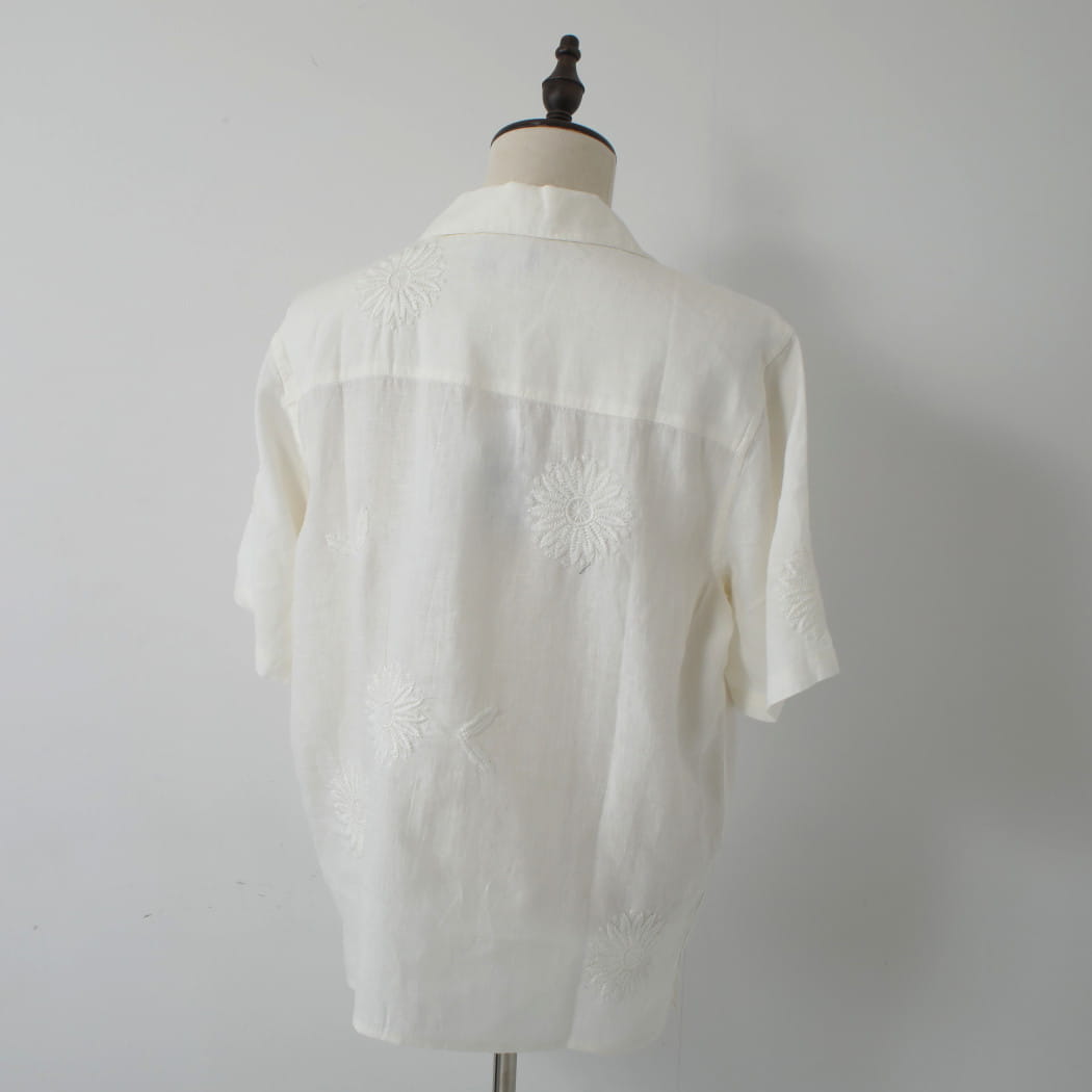 WAX LONDON ワックスロンドン Didcot ワックスロンドン フラワー刺繍 ショートスリーブシャツ ホワイト White Flower Embroidered Short-Sleeve Shirt WHIT