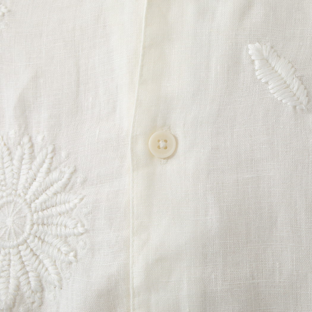 WAX LONDON ワックスロンドン Didcot ワックスロンドン フラワー刺繍 ショートスリーブシャツ ホワイト White Flower Embroidered Short-Sleeve Shirt WHIT
