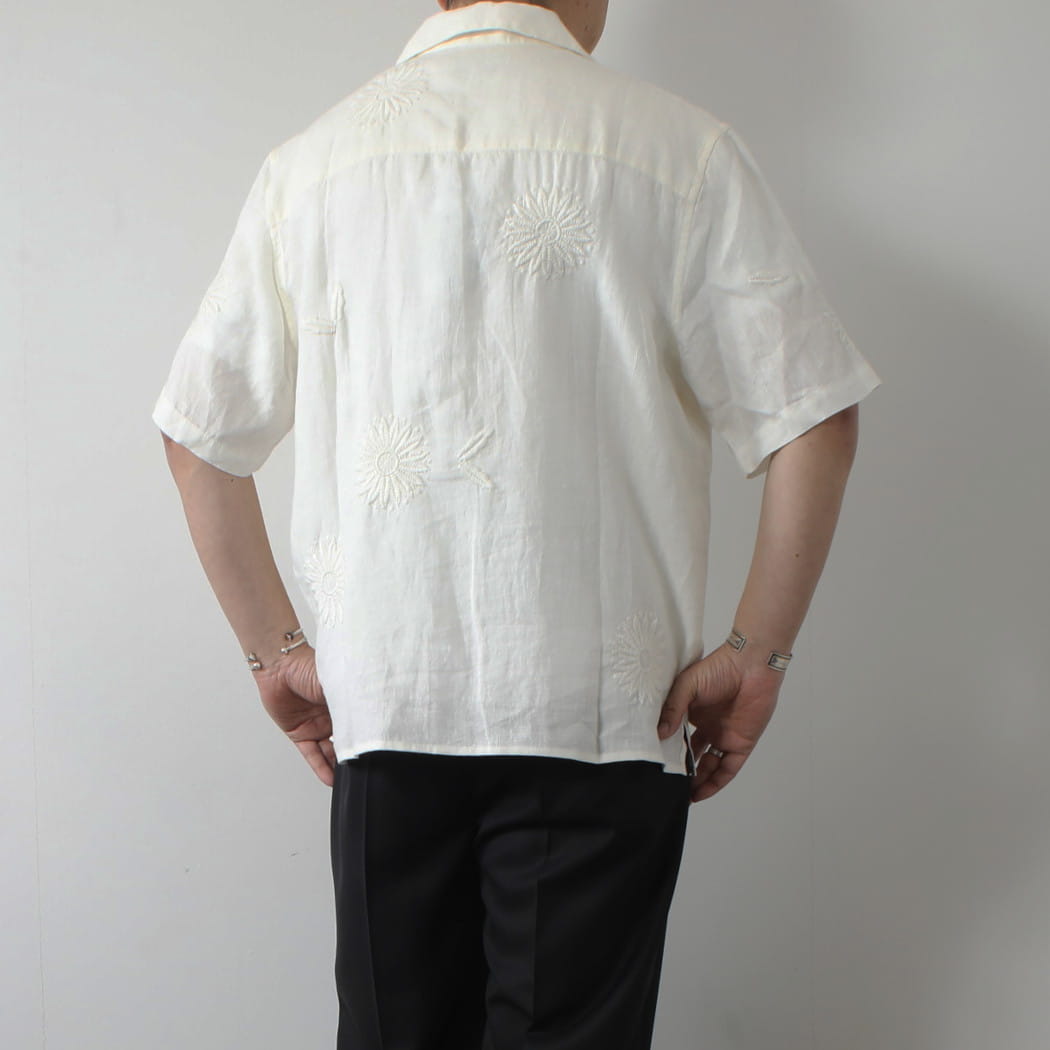 WAX LONDON ワックスロンドン Didcot ワックスロンドン フラワー刺繍 ショートスリーブシャツ ホワイト White Flower Embroidered Short-Sleeve Shirt WHIT