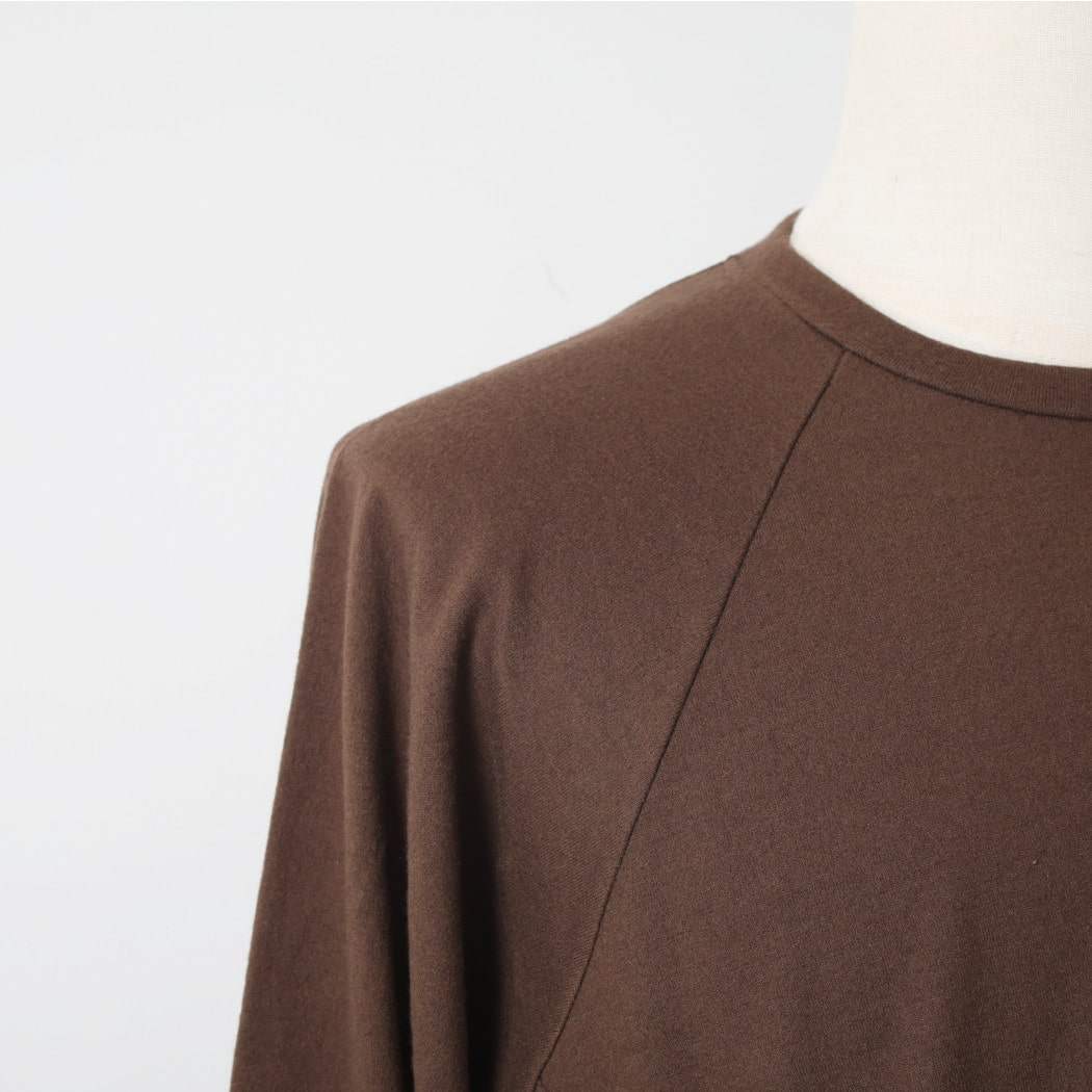 capertica カペルチカ スーパー140s ウォッシャブルウール ポケット付き スウェット トレーナー MW_Jersey TAN