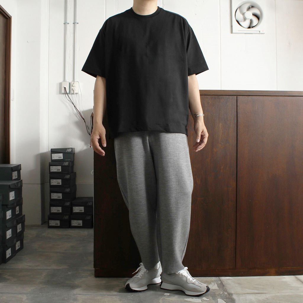 CAPERTICA カペルチカ Tシャツ スビンコットン コンパクトジャージ オーバーサイズ ブラック