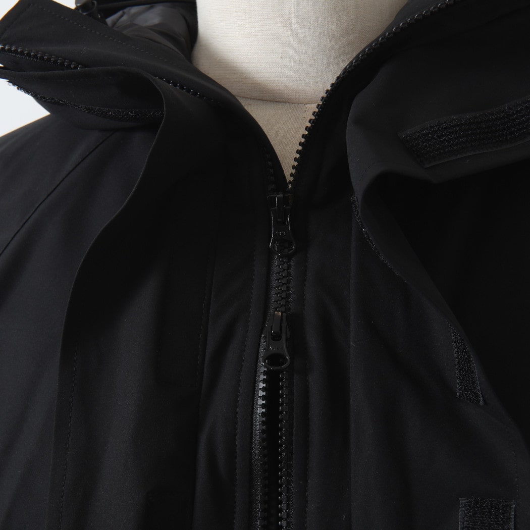 INTERIM インテリム HI-LOFT WATER PROOF INSULATED HOODED JACKETハイロフト ウォータープルーフ インスレイテッド フーデッド ジャケット ブラック