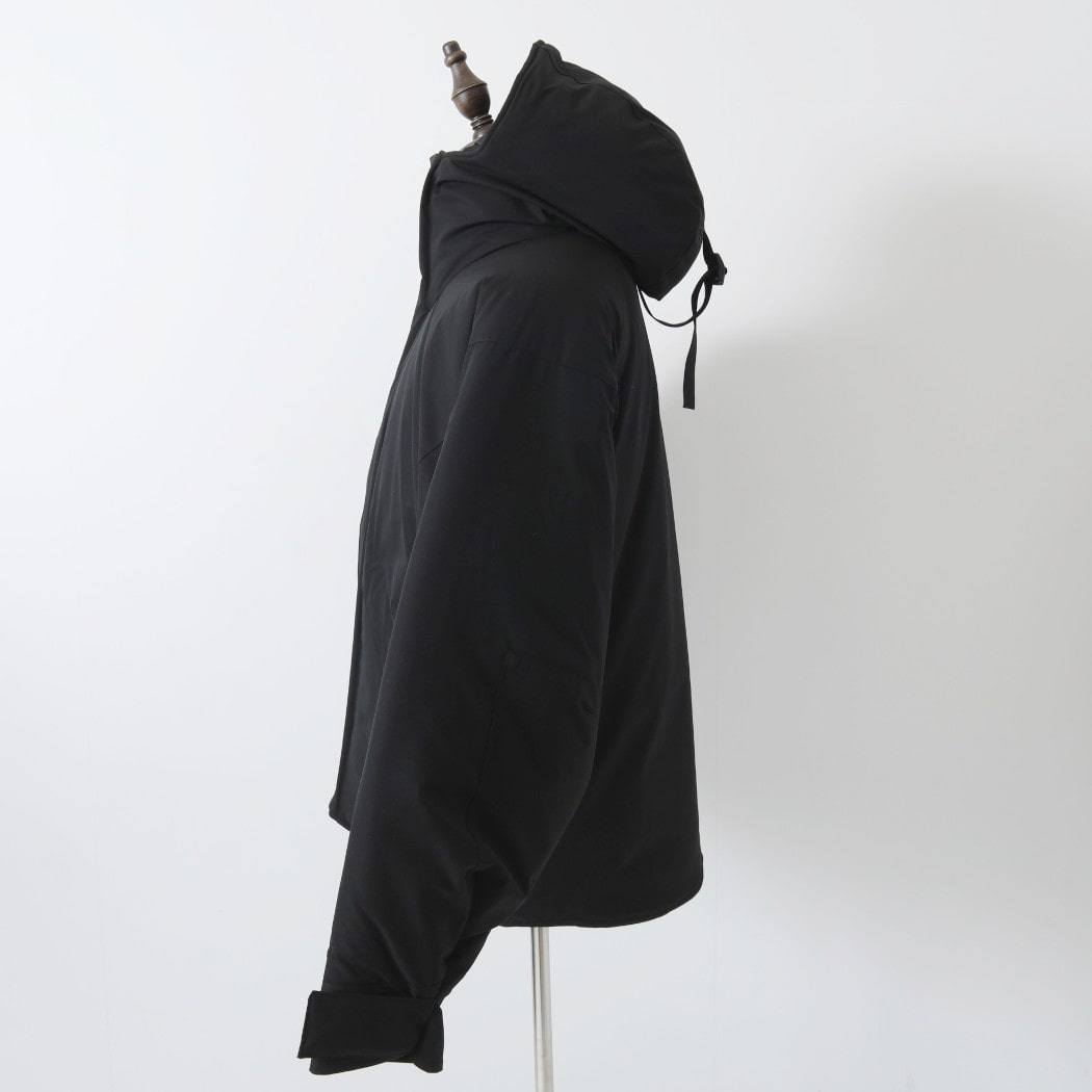 INTERIM インテリム HI-LOFT WATER PROOF INSULATED HOODED JACKETハイロフト ウォータープルーフ インスレイテッド フーデッド ジャケット ブラック