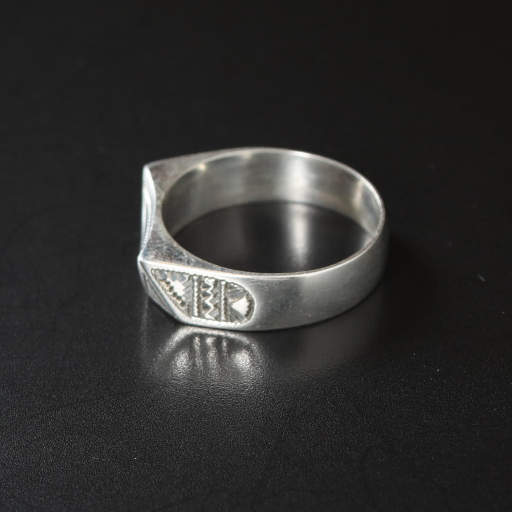 TOUAREG SILVER JEWELRY トゥアレグ シルバー ジュエリー レクタングル4 シルバーリング シルバー 15号