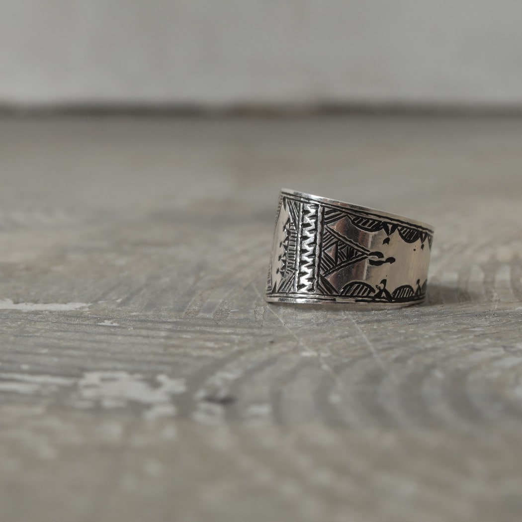 TOUAREG SILVER JEWELRY トゥアレグ シルバー ジュエリー シルバーリング アシンメトリー シルバー