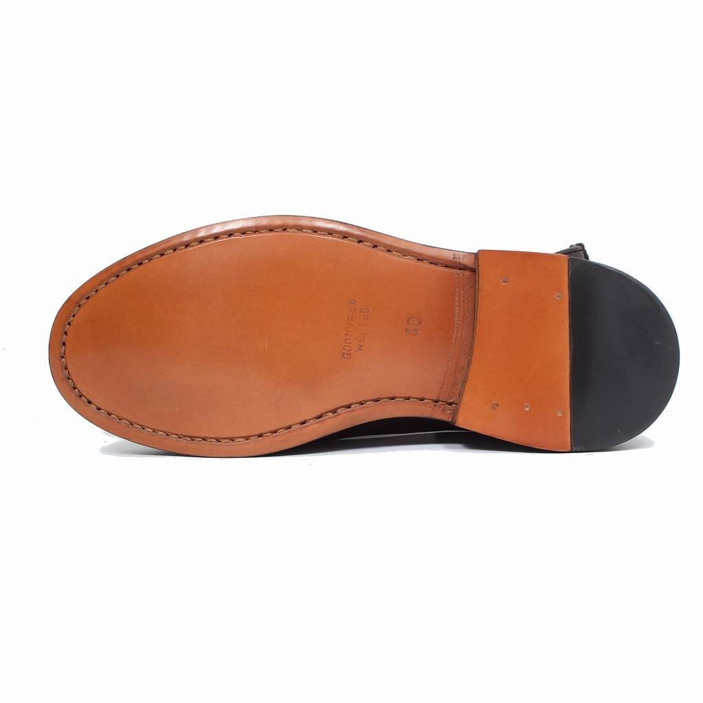 MiltonKeynes ミルトンキーンズ レザーフラットシューズ Plain Toe