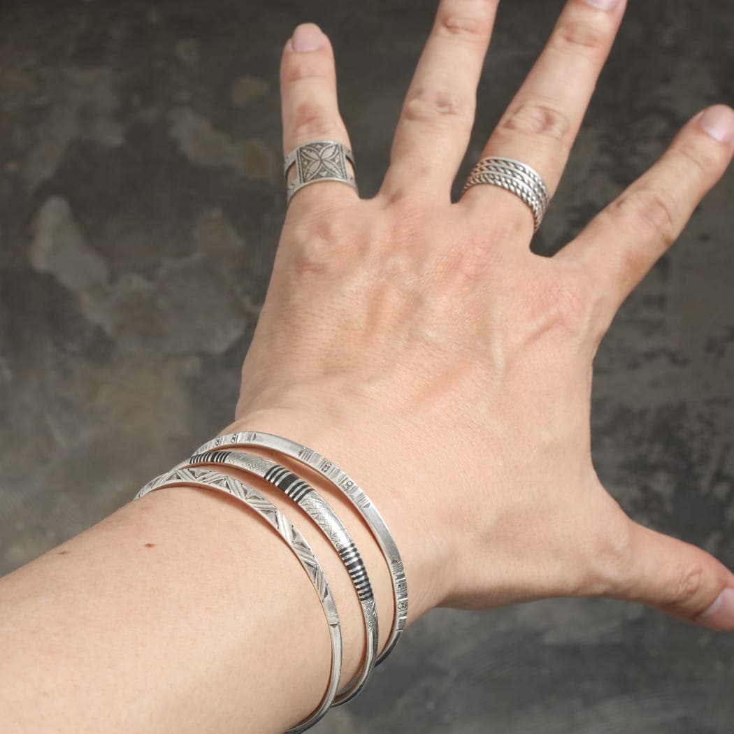 TOUAREG SILVER JEWELRY トゥアレグ シルバー ジュエリー POURE SILVER BANGLE シルバーバングル 1 シルバー