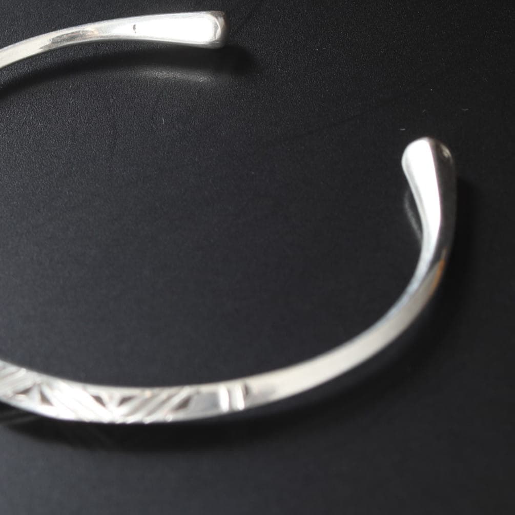 TOUAREG SILVER JEWELRY トゥアレグ シルバー ジュエリー POURE SILVER BANGLE シルバーバングル 2 シルバー